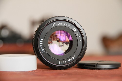 Nikon nikkor 50mm - f1.8, 1.8