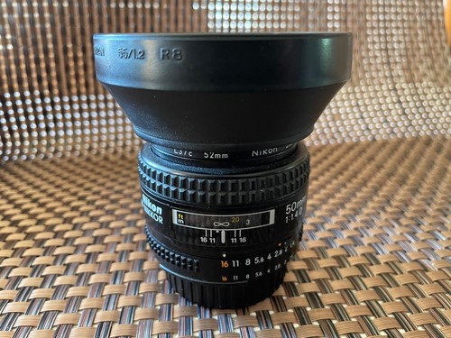 Nikon nikkor f1 4 - nikkor, f1.4